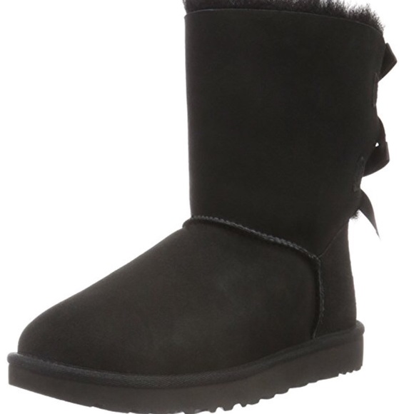 ⭐️SOLD⭐️ UGG Bailey bow winter boots - Picture 2 of 8